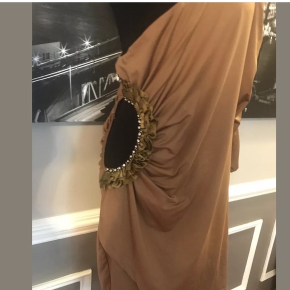 Beautiful ‼️Marysol One Shoulder Dress Jrs M - Picture 2 of 2